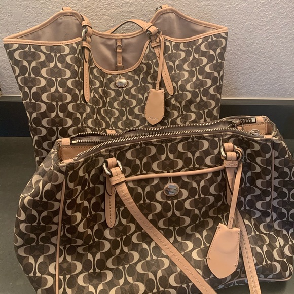 Coach Purse - Picture 6 of 6